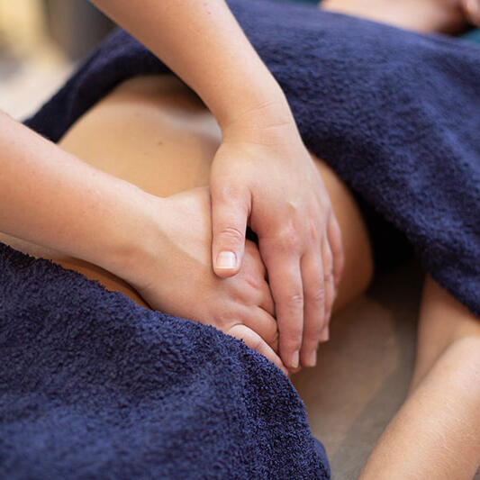 Léonore Schmitt - Masseuse médicale avec brevet fédéral - Massage thérapeutique